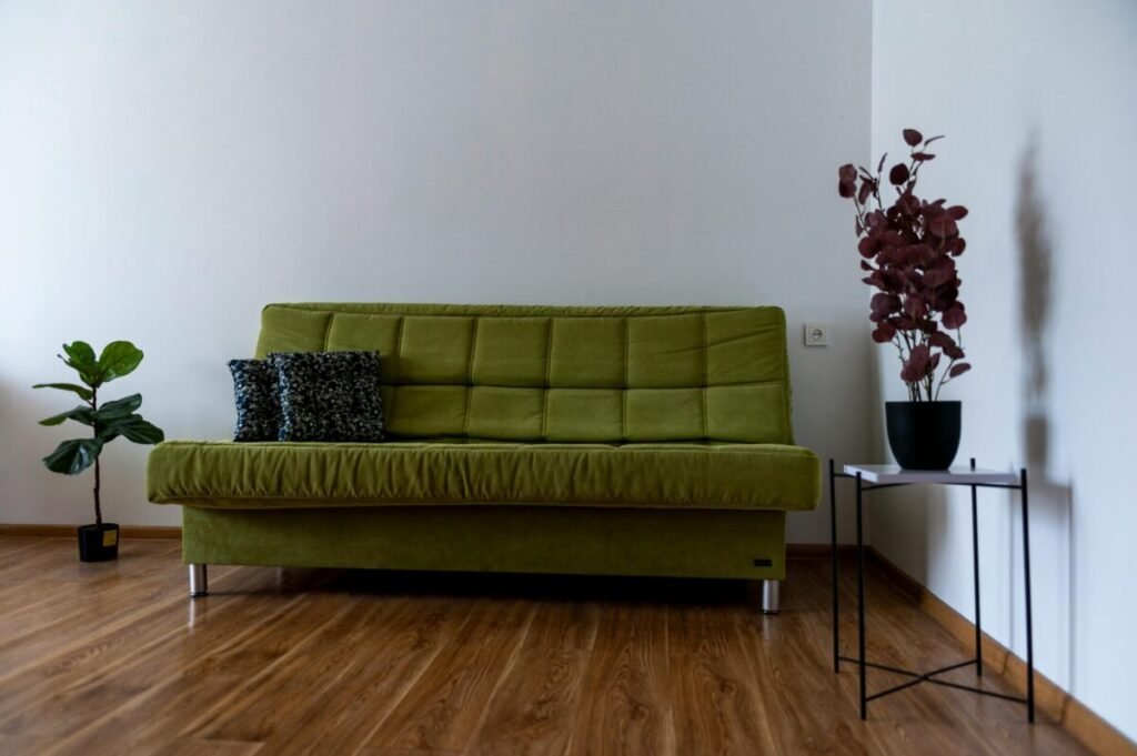 Decoração com elementos naturais e plantas